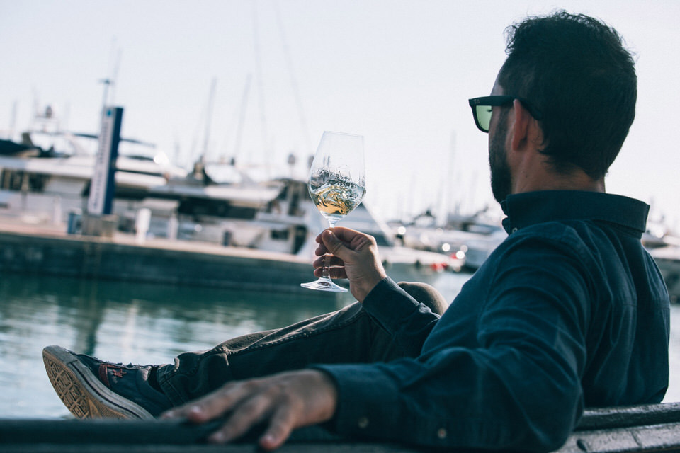 vinos blancos mediterráneos