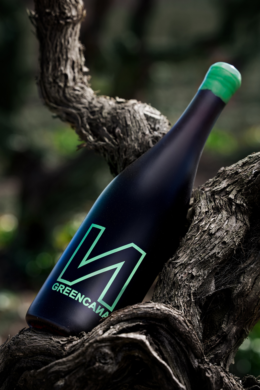 Greencana vino canábico tinto